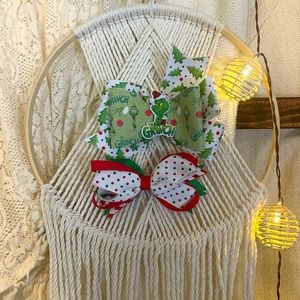 Set of 2 Girls Christmas hair bows